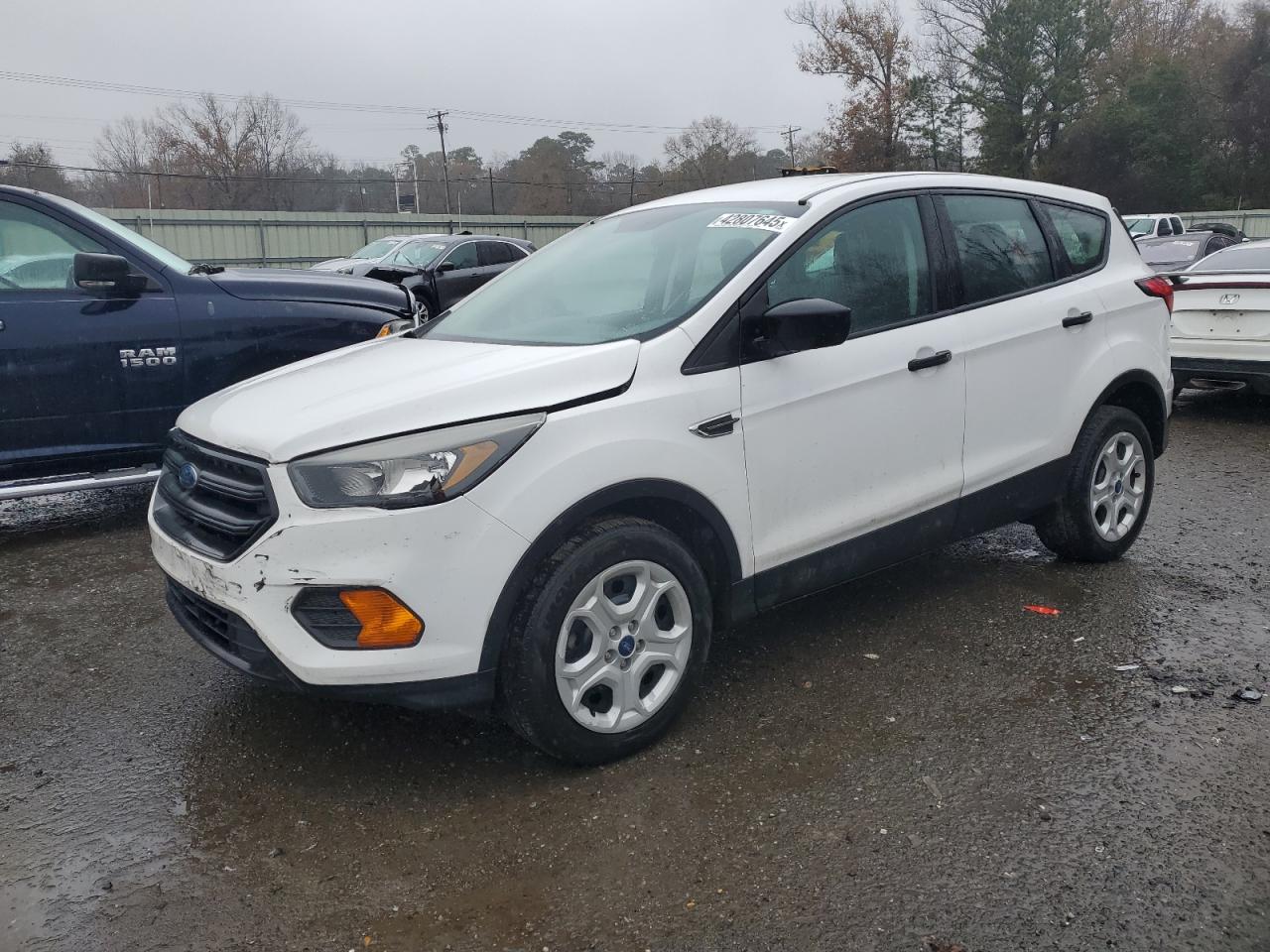 1FMCU0F72KUA34454 FORD ESCAPE S 2019