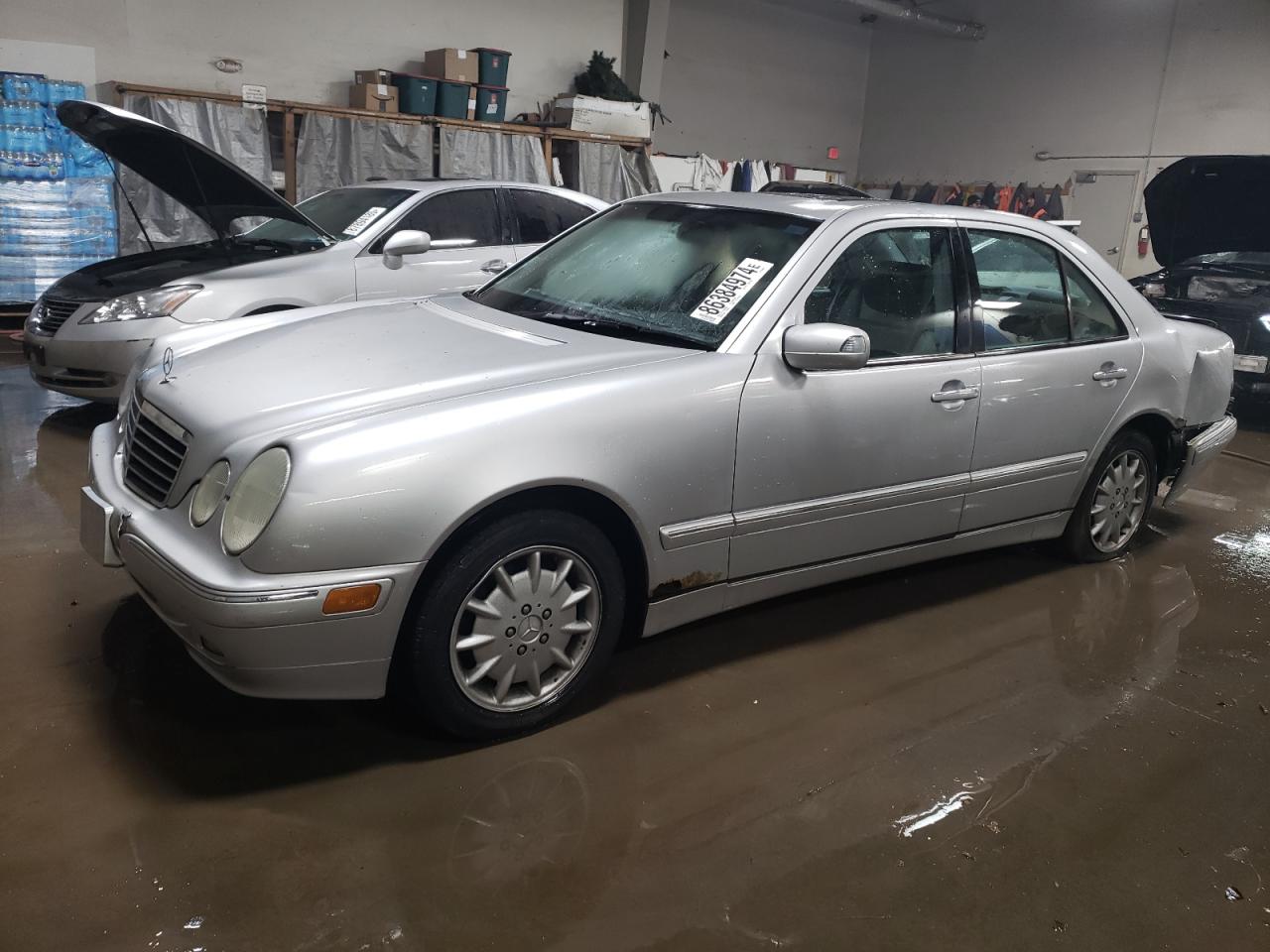  Salvage Mercedes-Benz E-Class