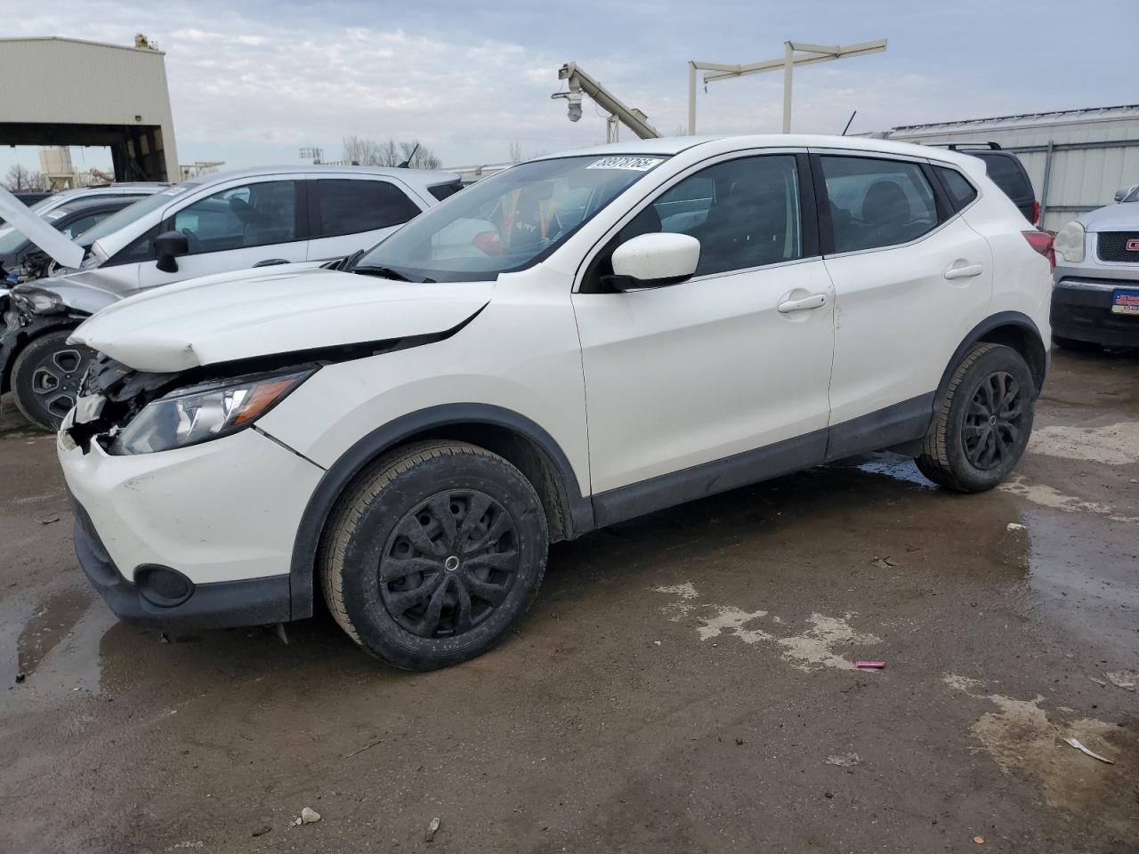  Salvage Nissan Rogue