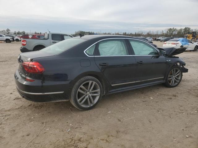 2017 VOLKSWAGEN PASSAT R-L - 1VWDT7A35HC060664