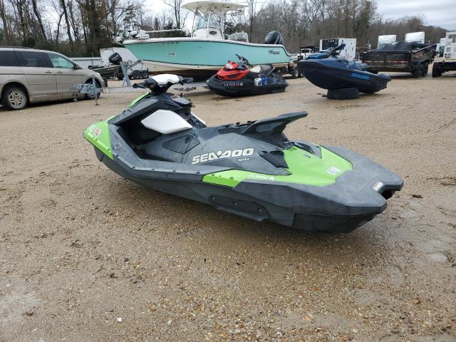 SEADOO SPARK 2017 green   YDV72847C717 photo #4