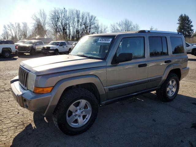 JEEP COMMANDER 2006 gold 4dr spor gas 1J8HG48K46C212184 photo #1