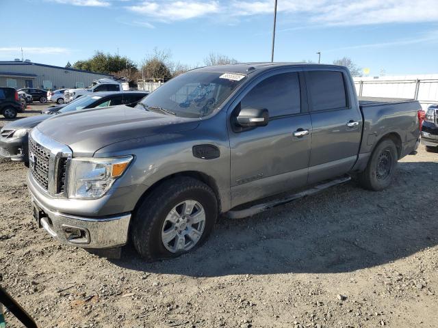 NISSAN TITAN S