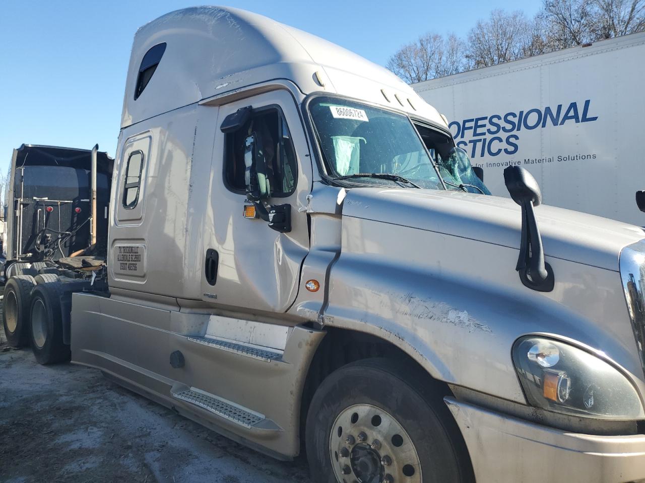 Lot #3294144944 2016 FREIGHTLINER CASCADIA 1