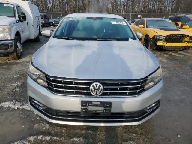 2016 VOLKSWAGEN PASSAT SE - 1VWBT7A31GC004856