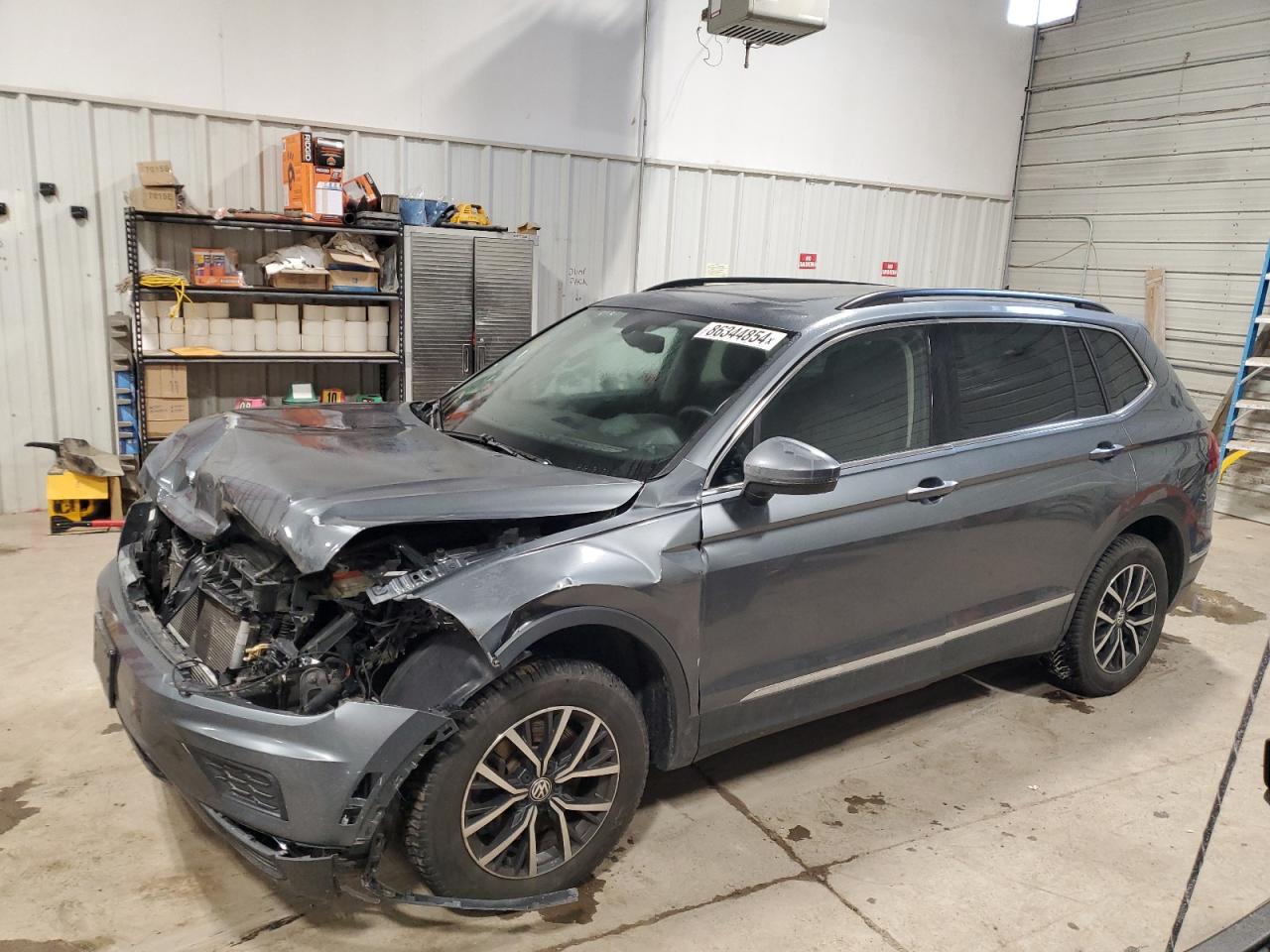 VOLKSWAGEN TIGUAN SE