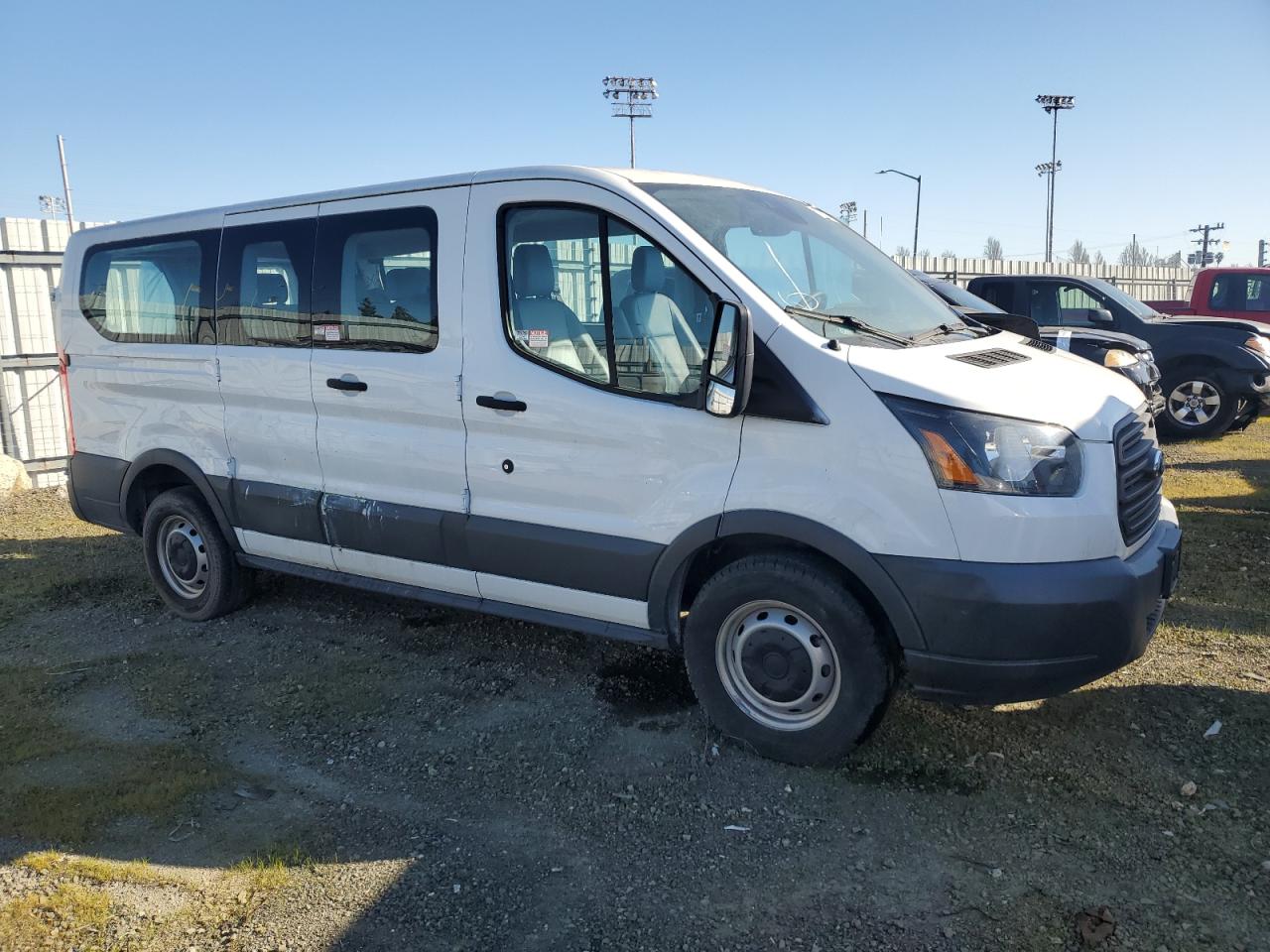 FORD TRANSIT T-150