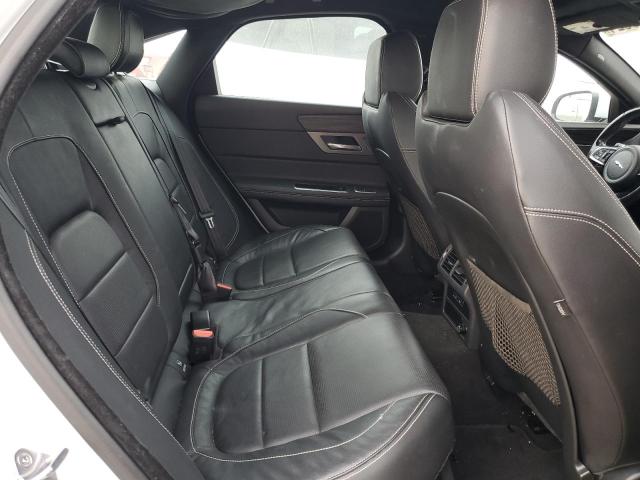 2016 JAGUAR XF S SAJBG4BV1GCY04869