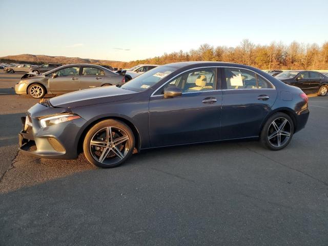 MERCEDES-BENZ A 220 4MAT