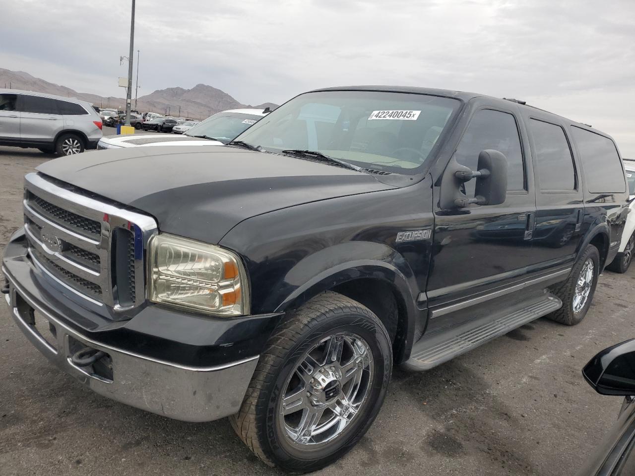  Salvage Ford Excursion