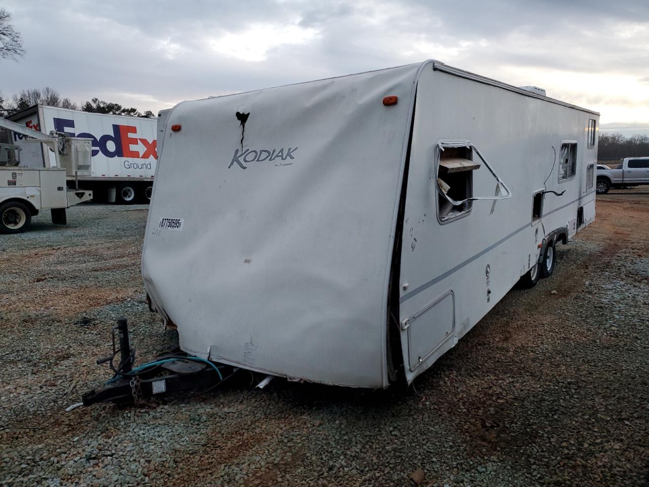 Lot #3246798830 2006 THOR KODIAK