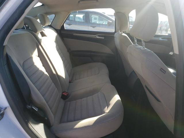 2018 FORD FUSION S - 3FA6P0G72JR200037