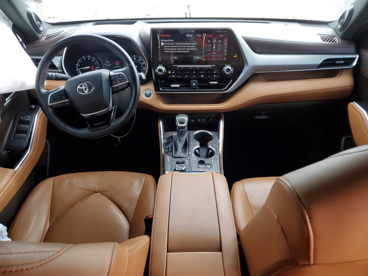 TOYOTA HIGHLANDER PLATINUM