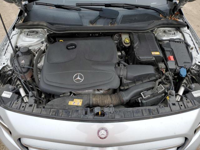 2016 MERCEDES-BENZ GLA 250 - WDCTG4EB6GJ272190