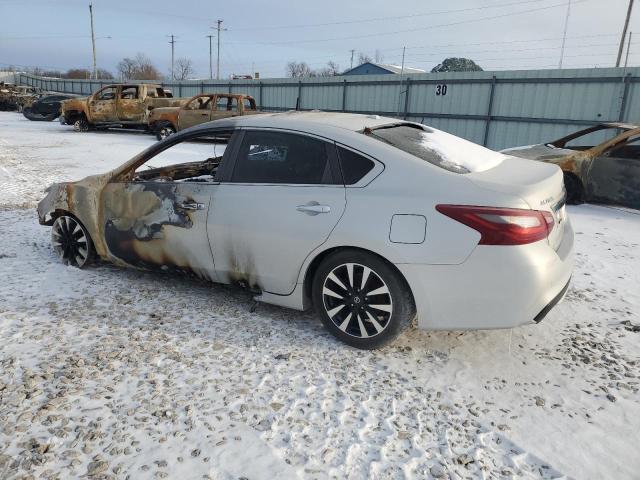 NISSAN ALTIMA 2.5 2018 silver  gas 1N4AL3APXJC157632 photo #3