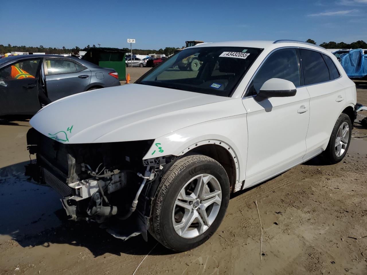  Salvage Audi Q5