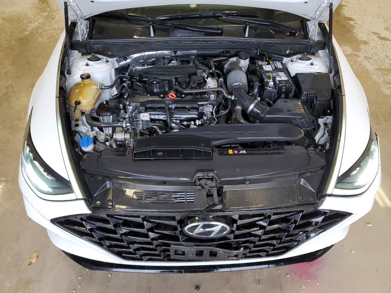 HYUNDAI SONATA SEL PLUS