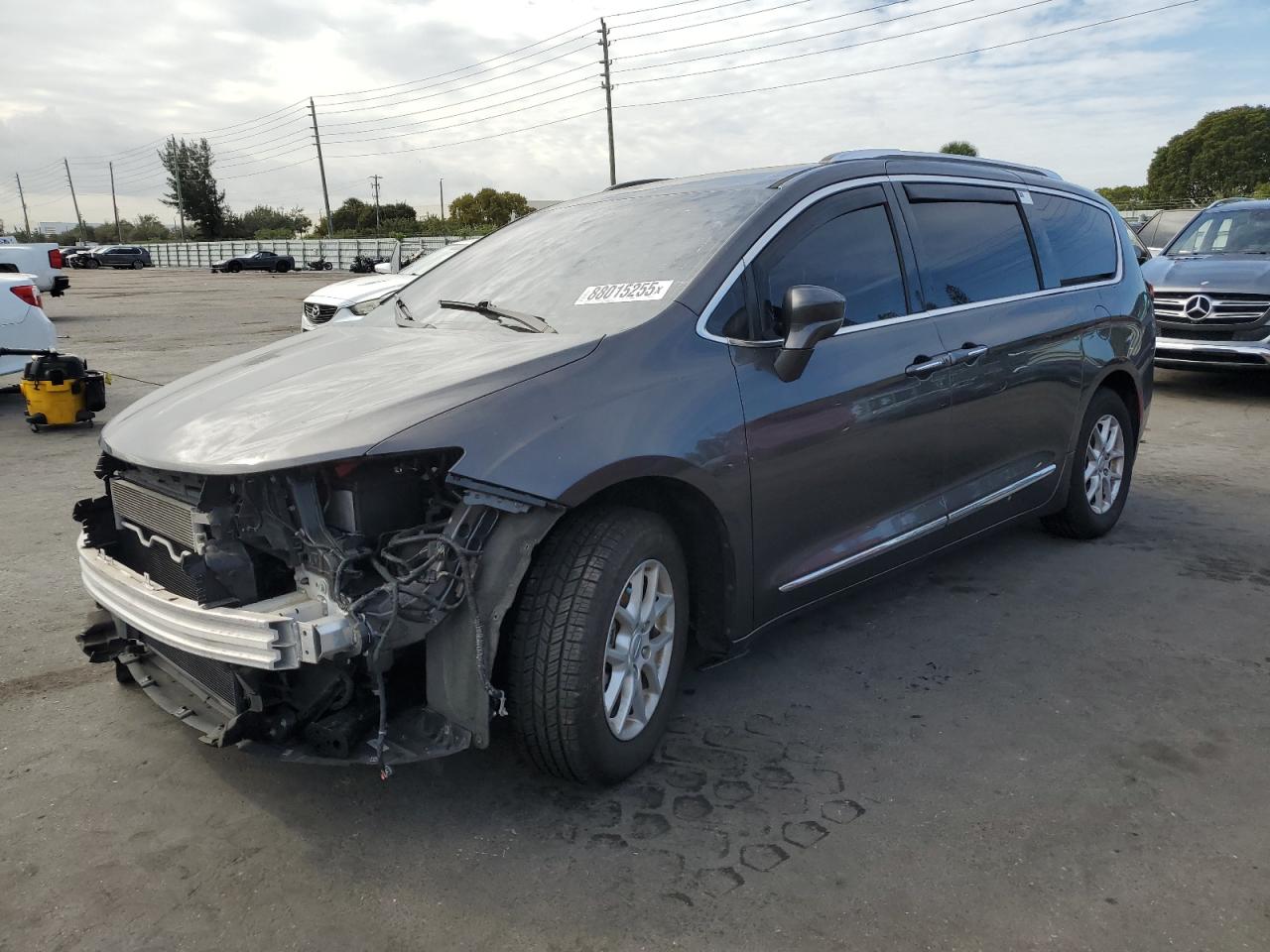 CHRYSLER PACIFICA TOURING L