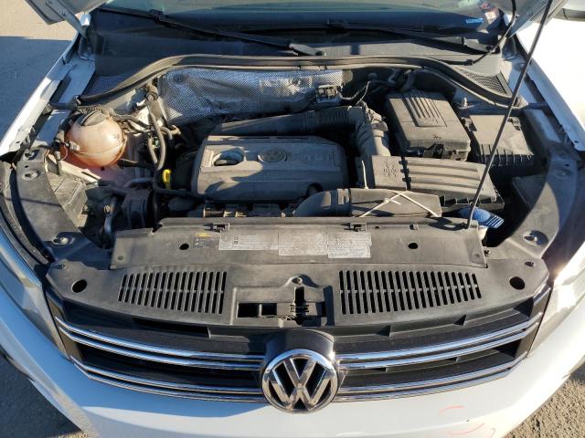 2016 VOLKSWAGEN TIGUAN S - WVGBV7AX2GW614338