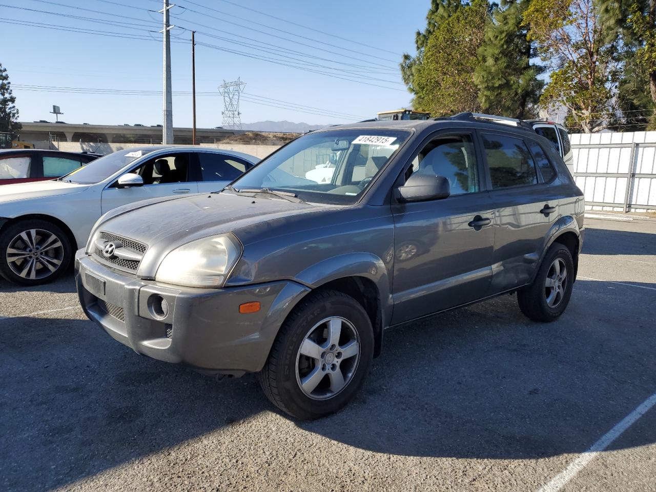  Salvage Hyundai TUCSON