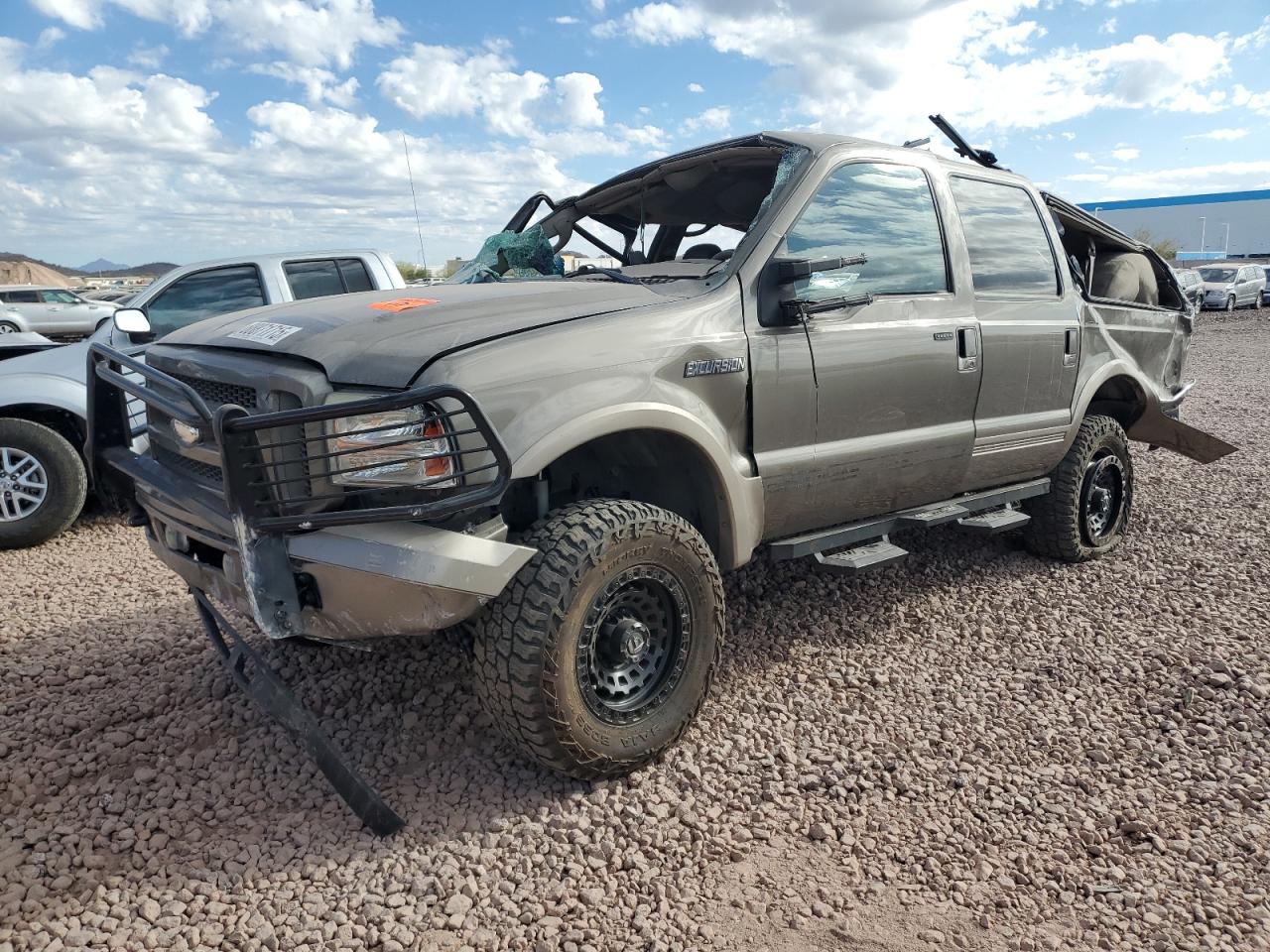  Salvage Ford Excursion