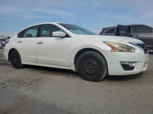 Vin: 1n4al3ap4fc111592, lot: 89355165, nissan altima 2.5 20154