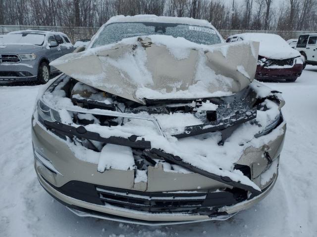 2017 LINCOLN MKC RESERV 5LMCJ3D95HUL15412