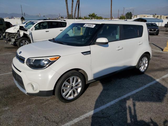 KIA SOUL +