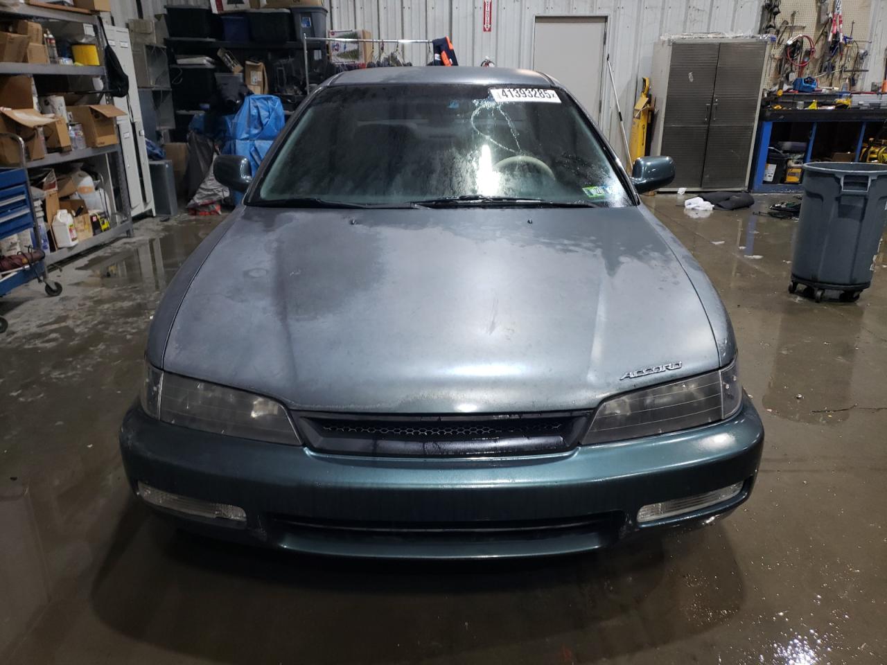 Lot #3051373675 1997 HONDA ACCORD LX