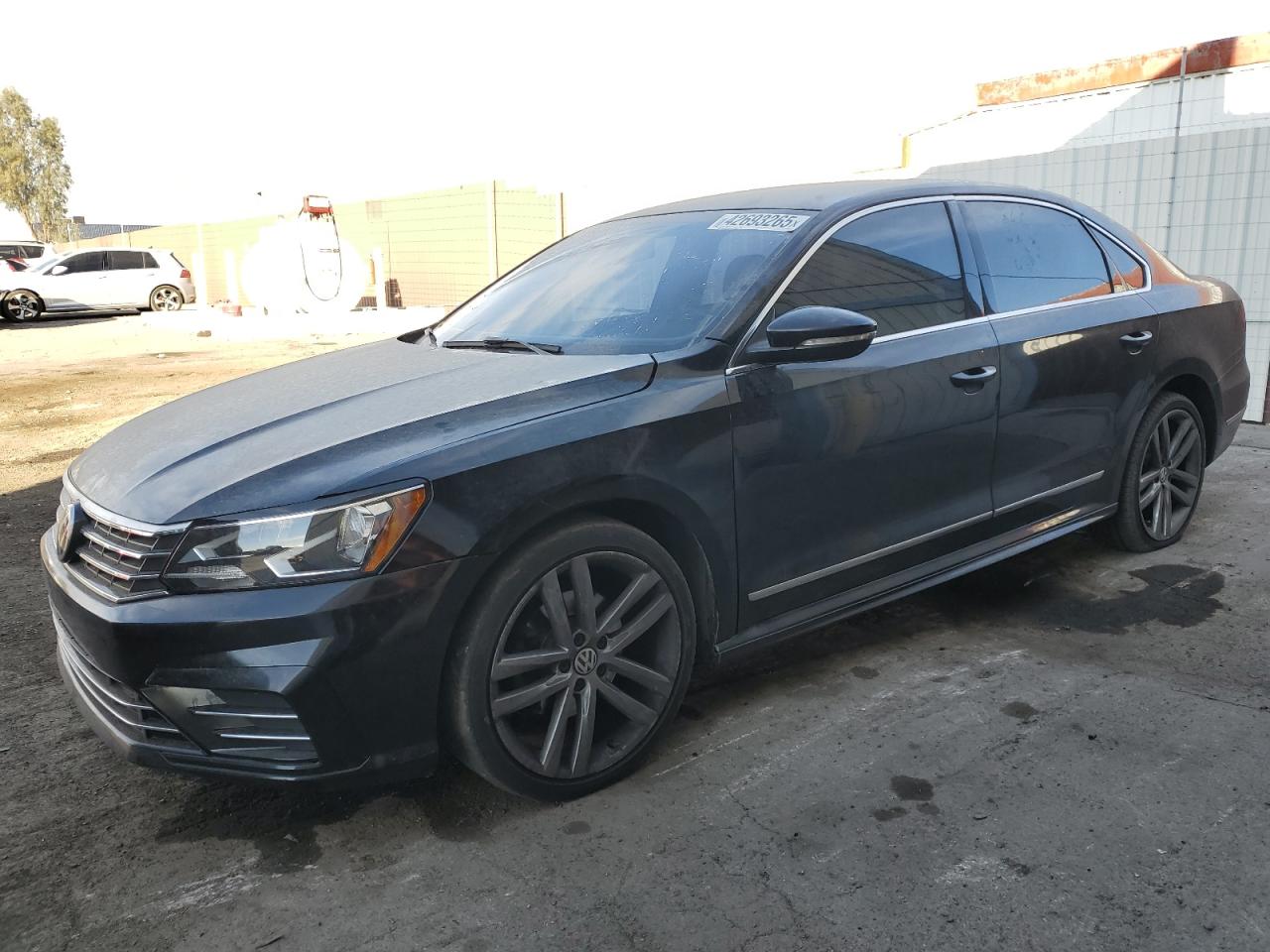 1VWDT7A37HC082911 VOLKSWAGEN PASSAT R-L 2017