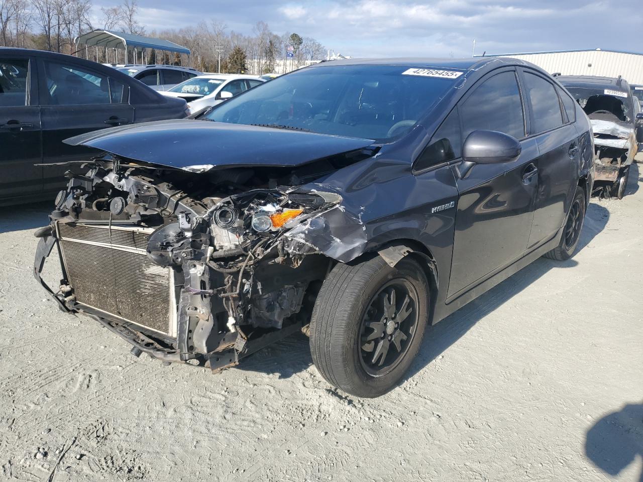  Salvage Toyota Prius