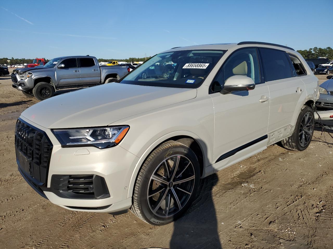  Salvage Audi Q7