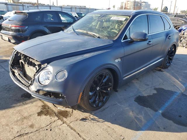 BENTLEY BENTAYGA 2017 blue utility gas SJAAC2ZV5HC015210 photo #1