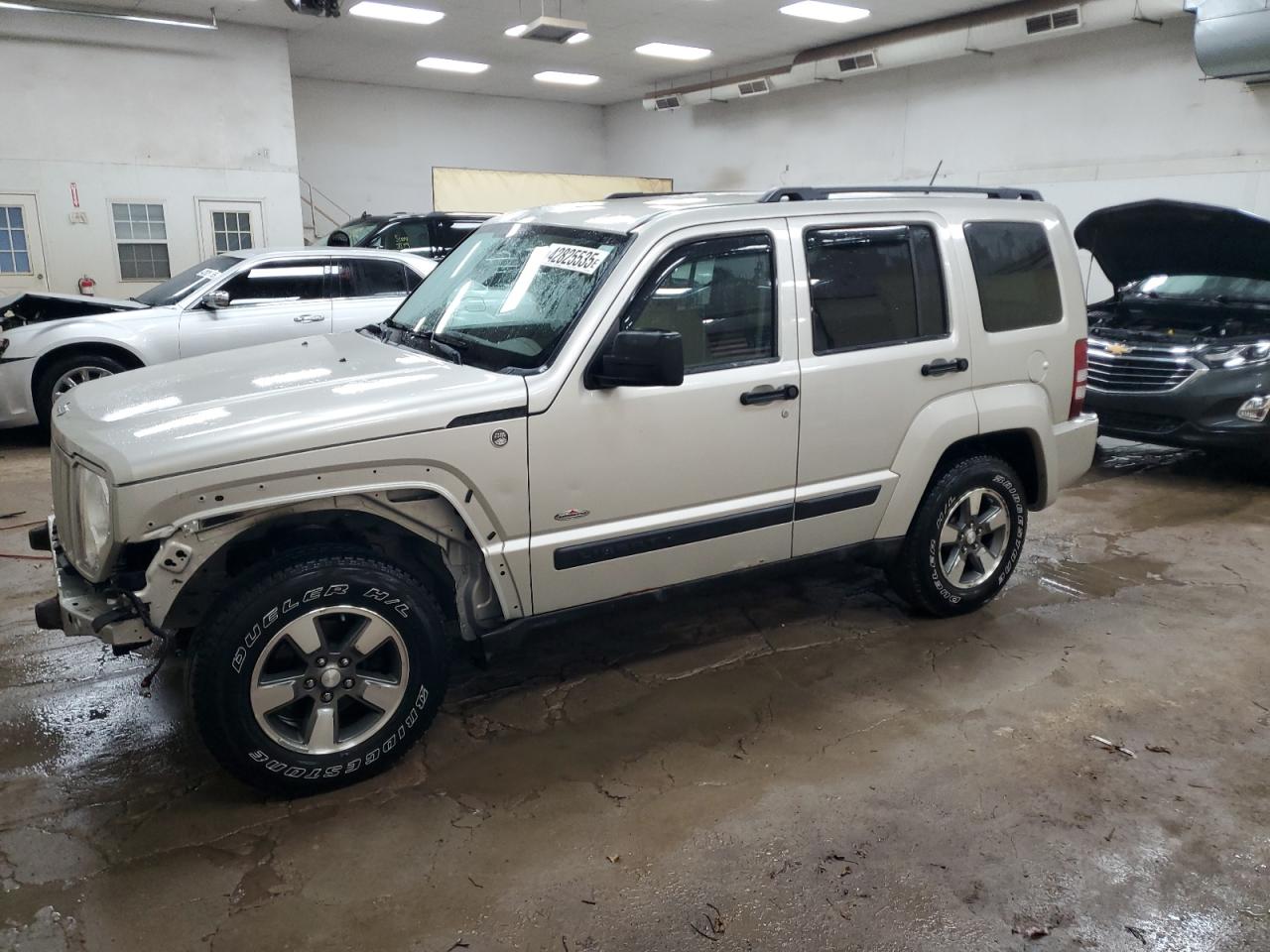  Salvage Jeep Liberty