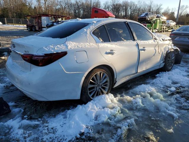2018 INFINITI Q50 LUXE - JN1EV7AR0JM440567