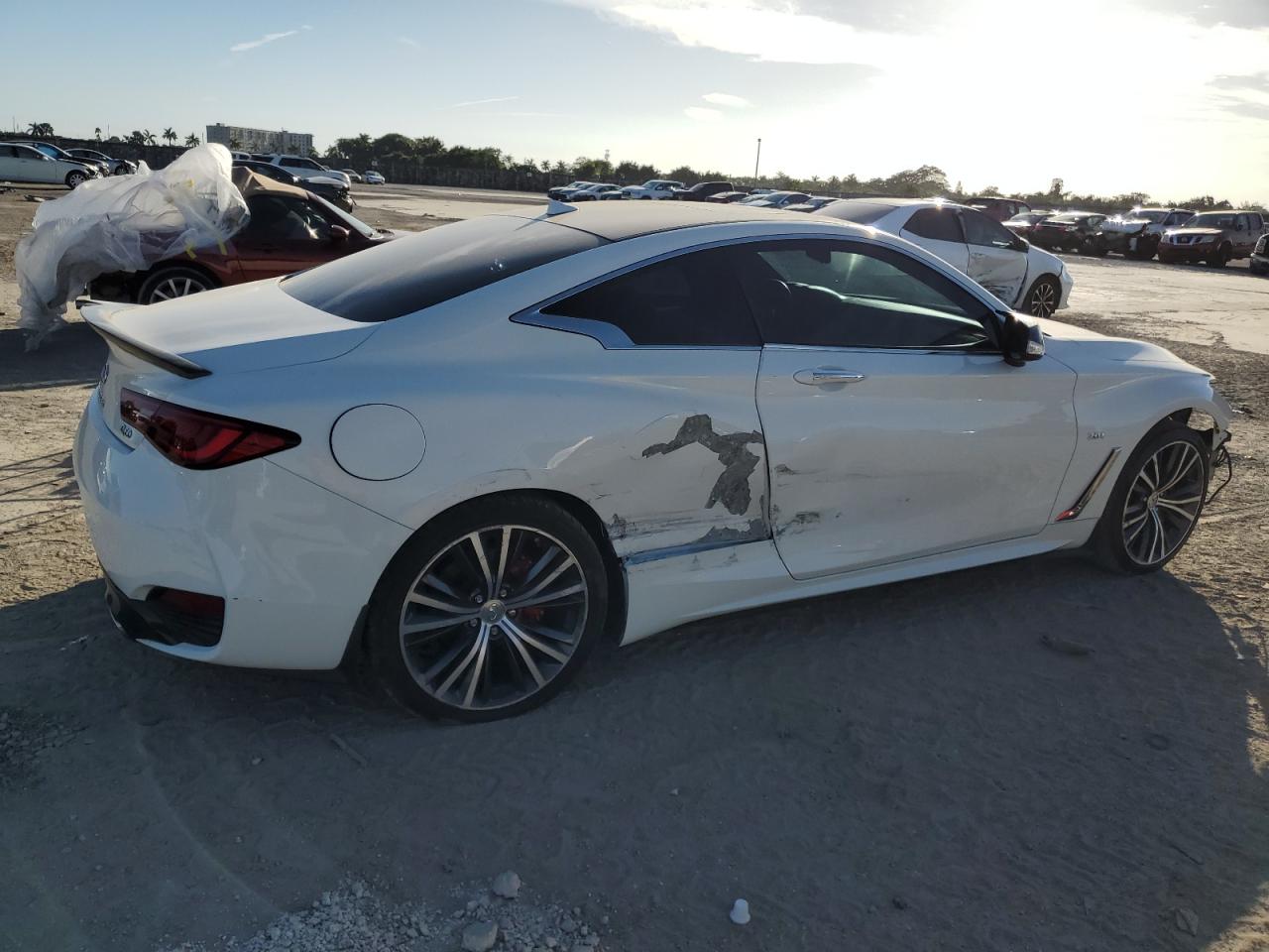 Lot #3049600637 2017 INFINITI Q60 BASE