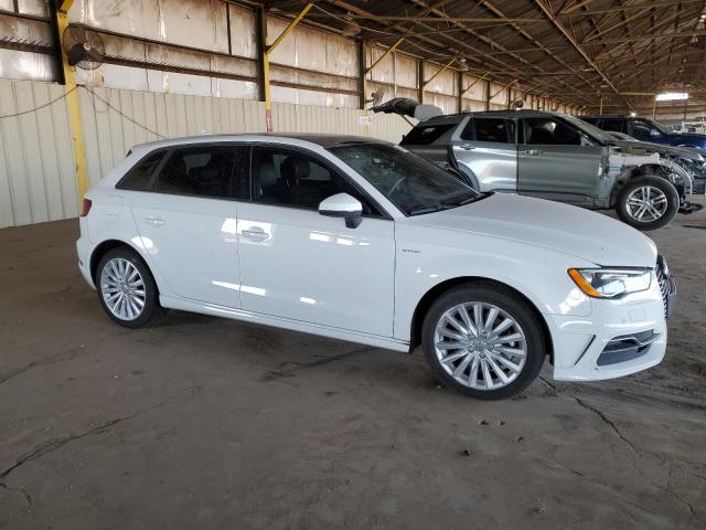 2016 AUDI A3 E-TRON WAUUPBFF2GA100087
