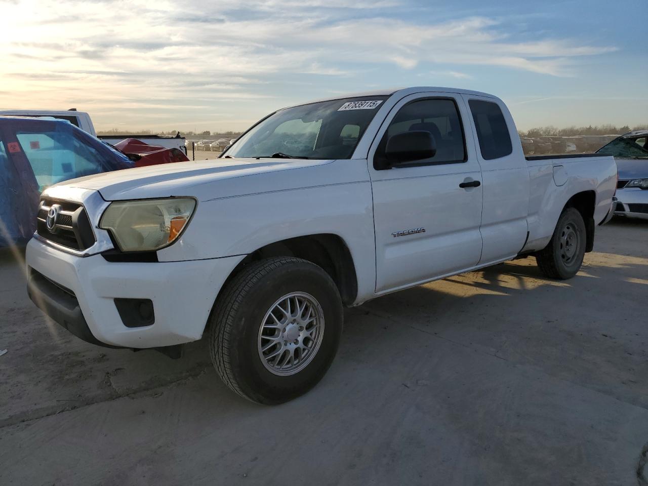  Salvage Toyota Tacoma