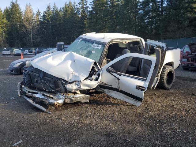 CHEVROLET SILVERADO 2003 white  diesel 1GCHK29143E359489 photo #1