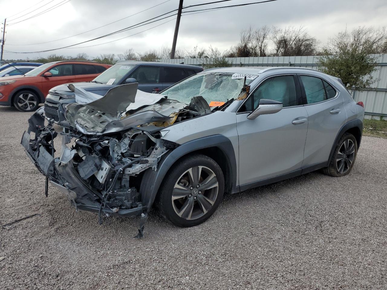 JTHY3JBH6K2016471 LEXUS UX 200 2019