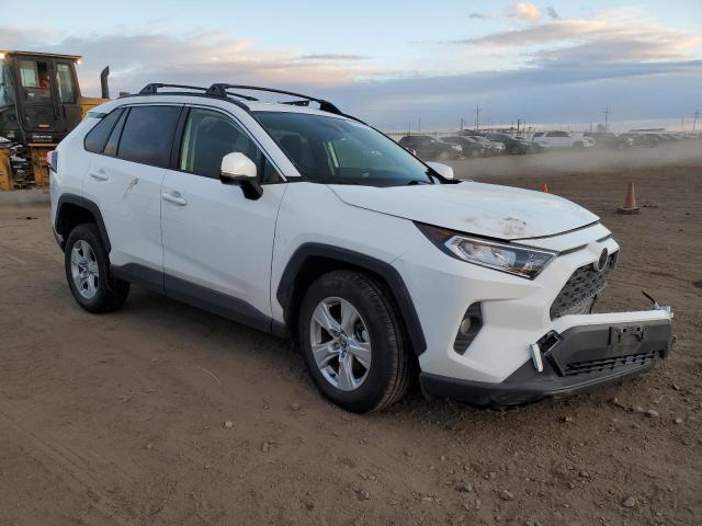 2020 TOYOTA RAV4 XLE - JTMP1RFV1LD526041