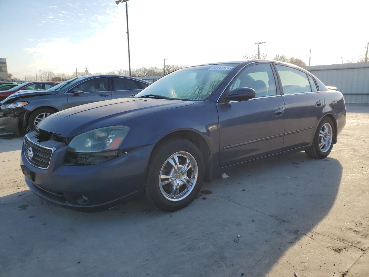  Salvage Nissan Altima