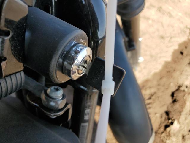 2015 HARLEY-DAVIDSON XL883 IRON 1HD4LE218FC405332
