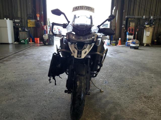 2023 TRIUMPH MOTORCYCLE TIGER 1200 SMTP24V4XPTBF1948