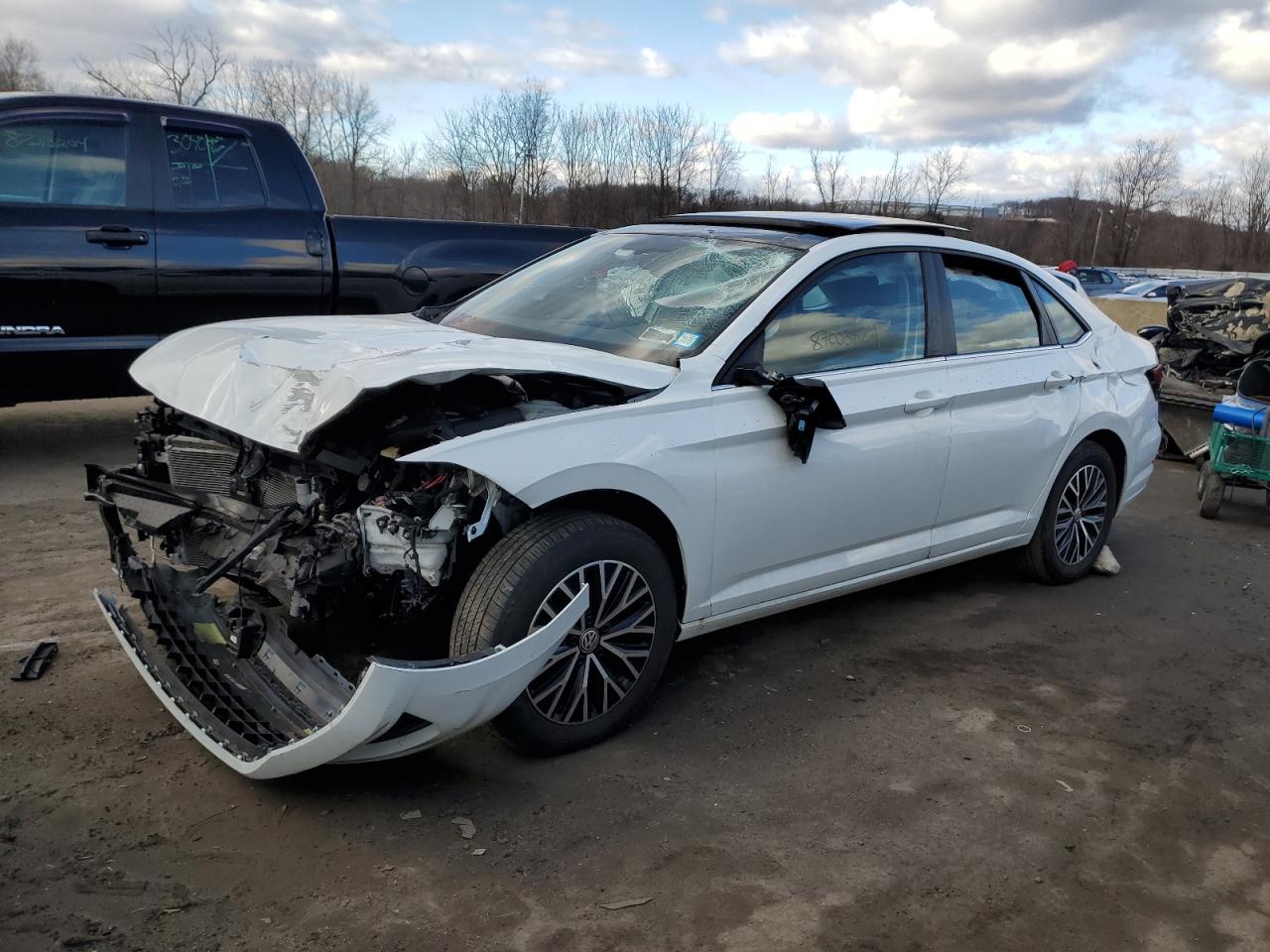  Salvage Volkswagen Jetta