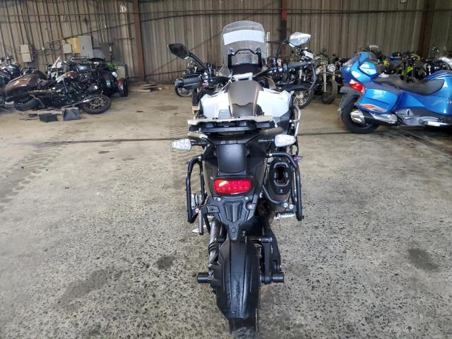 2023 TRIUMPH MOTORCYCLE TIGER 1200 SMTP24V4XPTBF1948