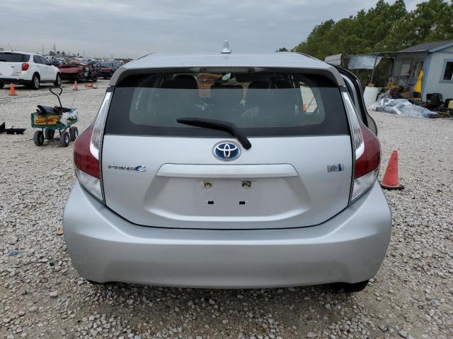 2015 TOYOTA PRIUS C - JTDKDTB35F1104993