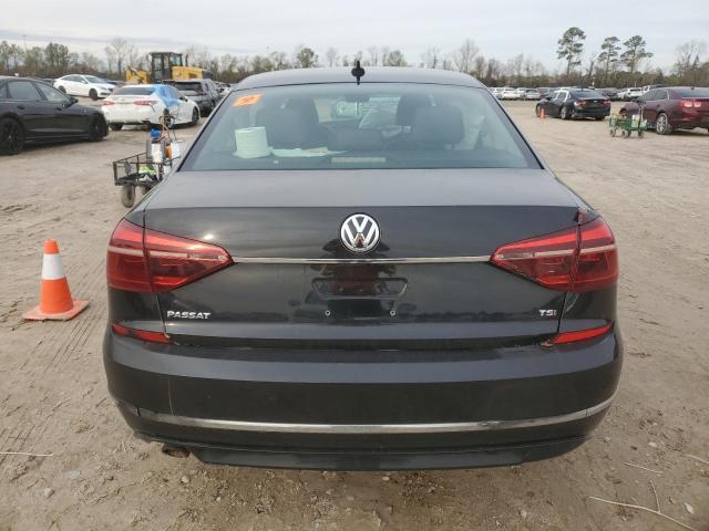 2017 VOLKSWAGEN PASSAT R-L - 1VWDT7A35HC060664