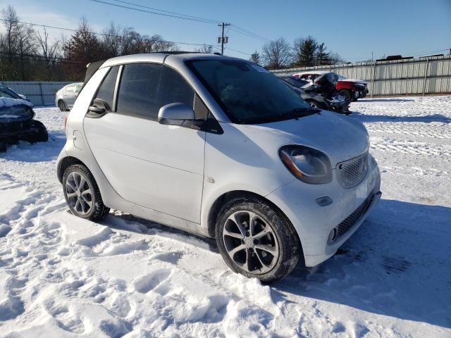 Vin: wmefk5da6hk153469, lot: 41960805, smart fortwo 20174