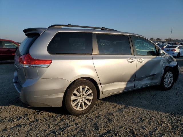 TOYOTA SIENNA XLE 2012 silver  gas 5TDDK3DC0CS042896 photo #4